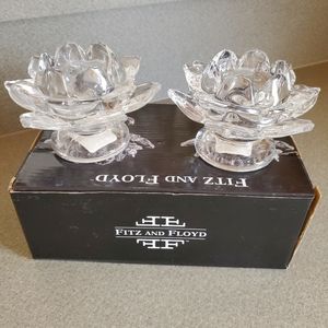 2 Candles holders